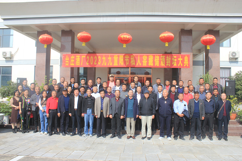 �≯��Ը�����һ��������ɽ�|�_(t��i)�f�ƏS¡���e�з�ش��